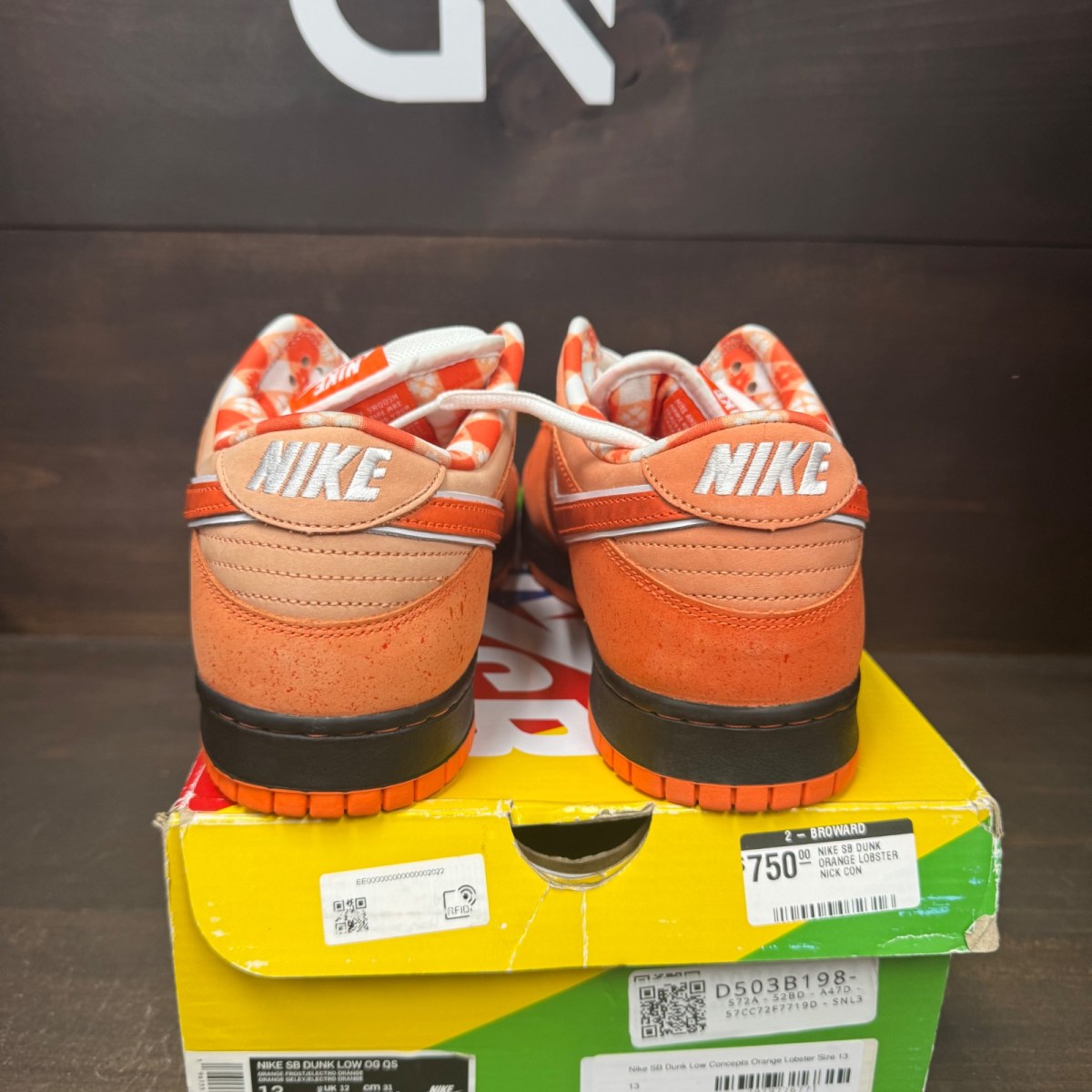 Nike SB Dunk Low Concepts Orange Lobster - Image 5