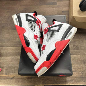 Jordan 4 Retro Fire Red (2020) - Image 1