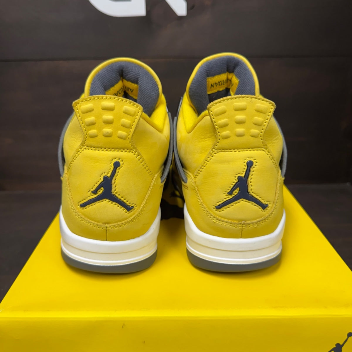 Jordan 4 Retro Lightning (2021) - Image 5