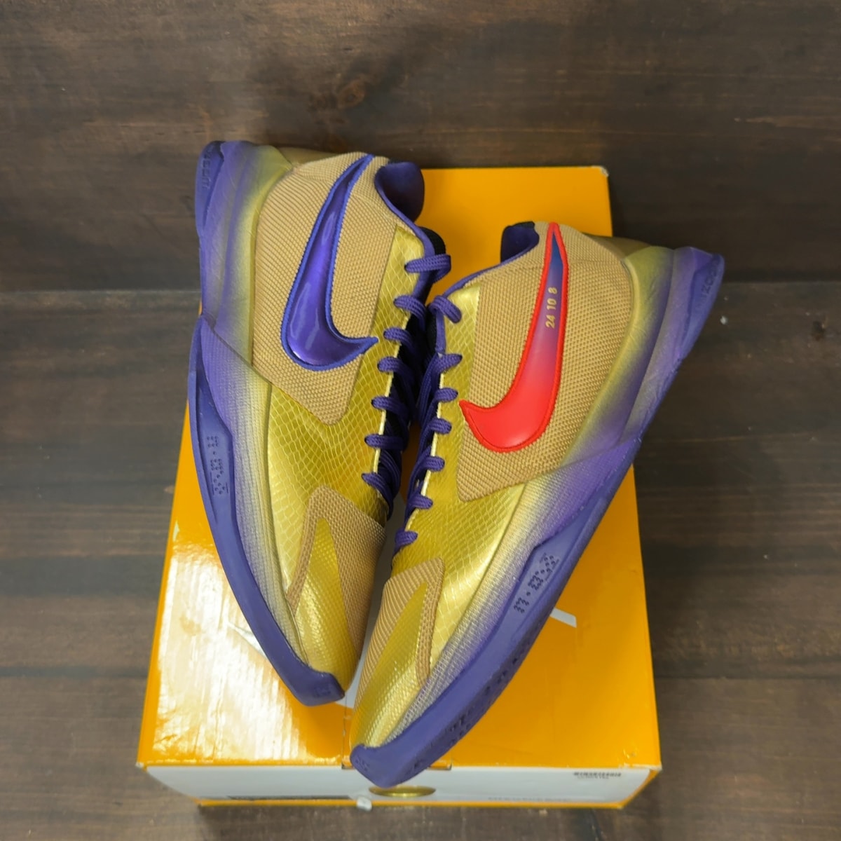 Nike Kobe 5 Protro Undefeated Hall of Fame - Image 2