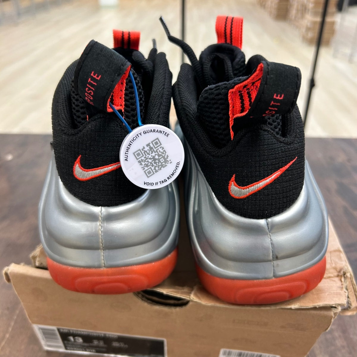 Nike Air Foamposite Pro Bright Crimson Size 13 (Pre-Owned) - Image 4