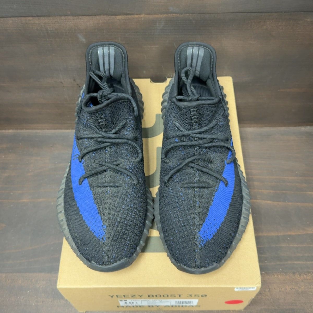 adidas Yeezy Boost 350 V2 Dazzling Blue - Image 3
