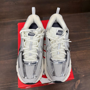 Nike Zoom Vomero 5 Photon Dust Chrome (GS) - Image 2