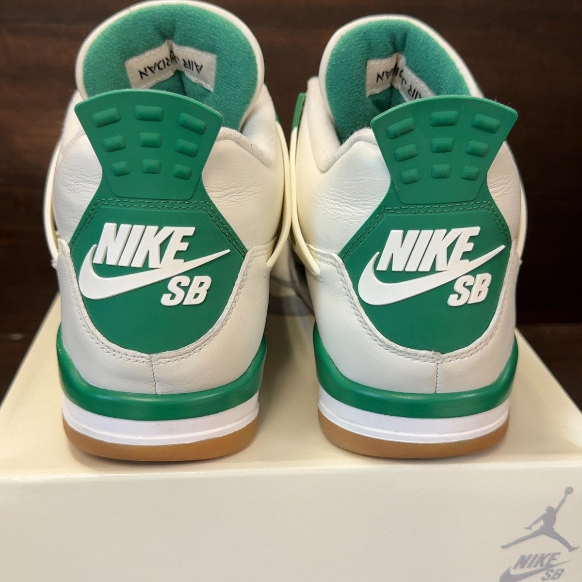 Jordan 4 Retro SB Pine Green - Image 5