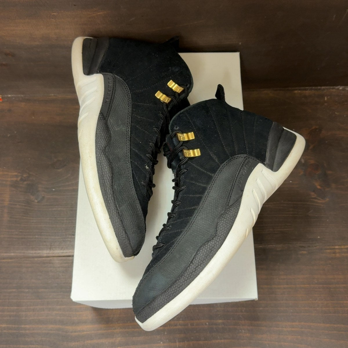 Jordan 12 Retro Reverse Taxi Size 9.5 (Pre-Owned) - back