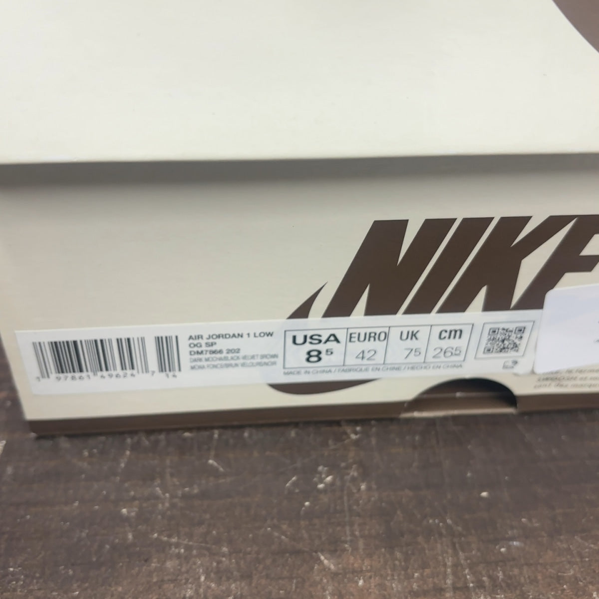 Jordan 1 Retro Low OG SP Travis Scott Velvet Brown - Image 7