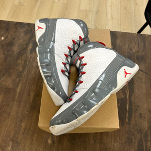 Jordan 9 Retro Fire Red Size 10 (Pre-Owned) - Image 1