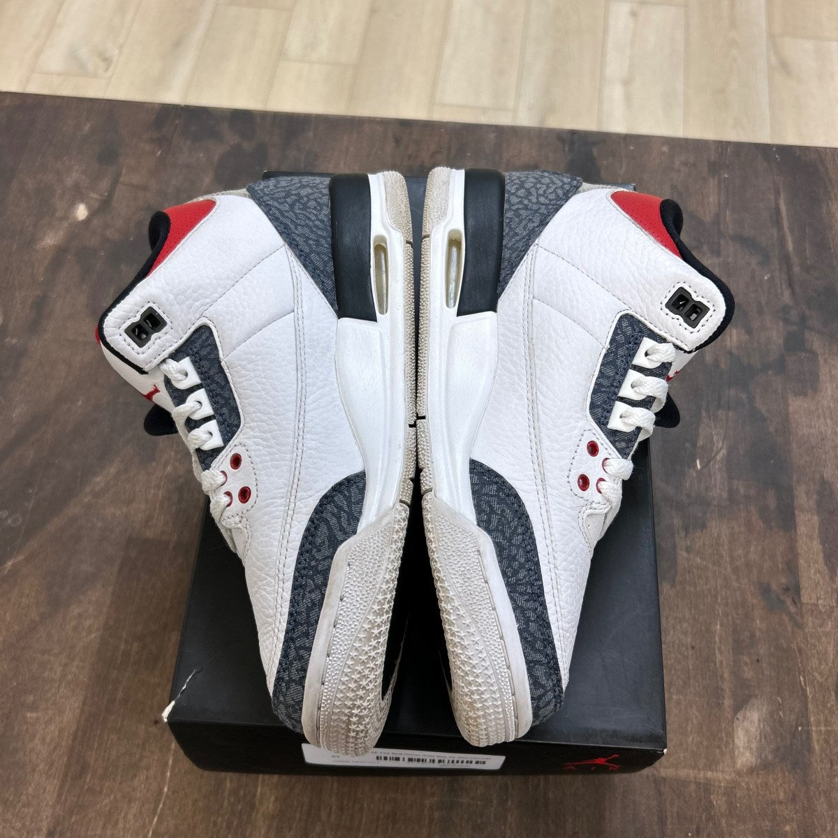 Jordan 3 Retro SE Fire Red Denim (GS) - Image 3