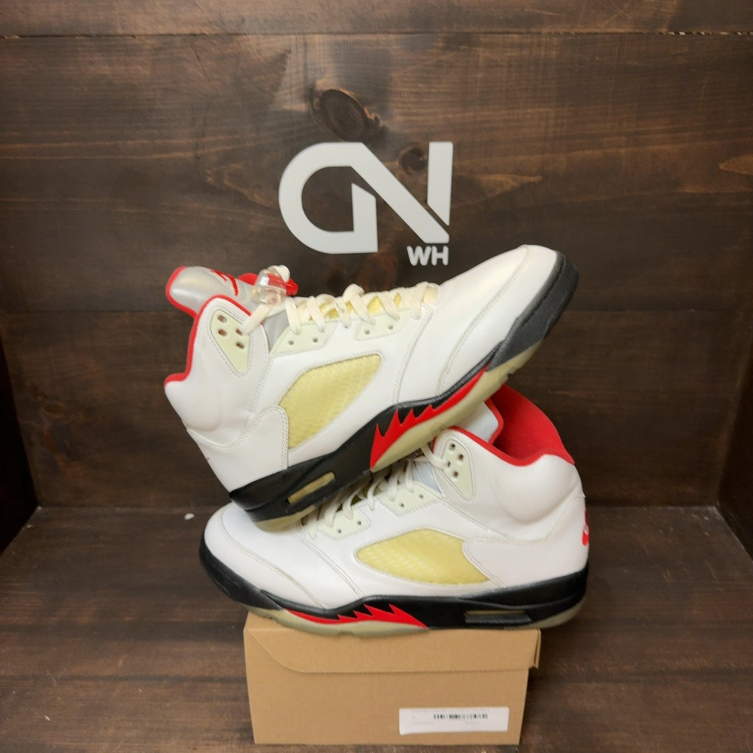 Jordan 5 Retro Fire Red Silver Tongue (2020) Size 12 (Pre-Owned) - Image 1