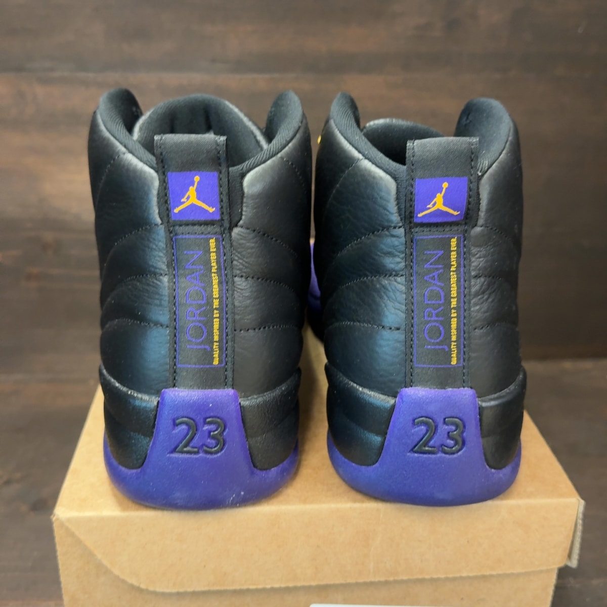 Jordan 12 Retro Field Purple Size 11 (Pre-Owned) - Image 5