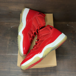 Jordan 11 Retro Win Like 96 Size 11 (Pre-Owned) - Image 2