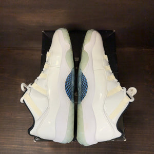 Jordan 11 Retro Low Legend Blue Size 10 (Pre-Owned)