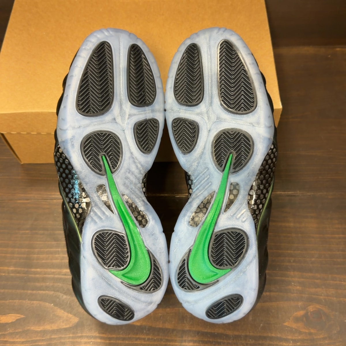 Nike Air Foamposite Pro Pine Green (2025) Size 11 - Image 6