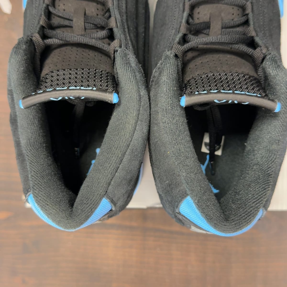 Jordan 14 Retro Black University Blue (2026) Size 13 (Pre-Owned) - aux