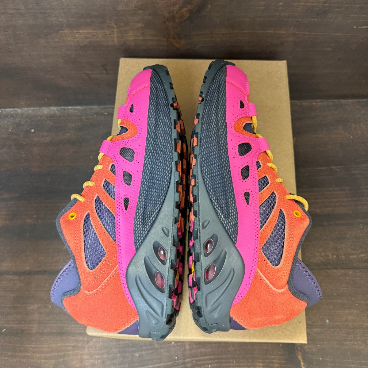 Nike ACG Air Exploraid Light Wild Mango Dark Raisin Laser Fuchsia University Gold Size 7.5 (Pre-Owned) - Image 5