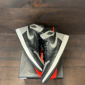 Jordan 1 Retro High Shadow (2018) Size 10.5 (Pre-Owned) - Image 2