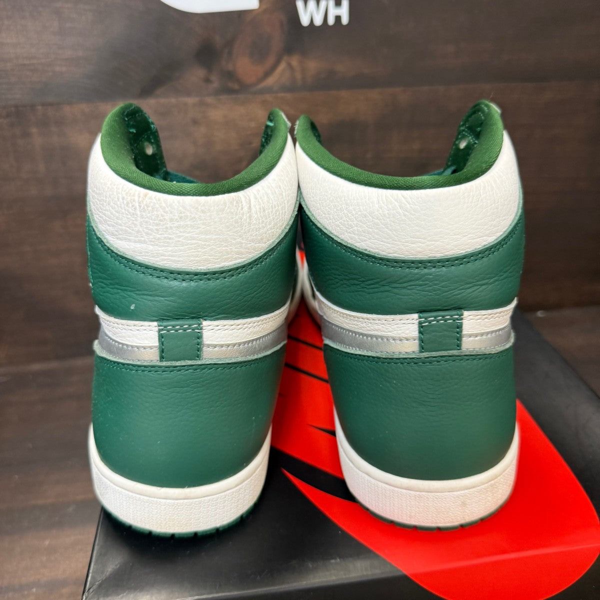 Jordan 1 Retro High OG Gorge Green - Image 3