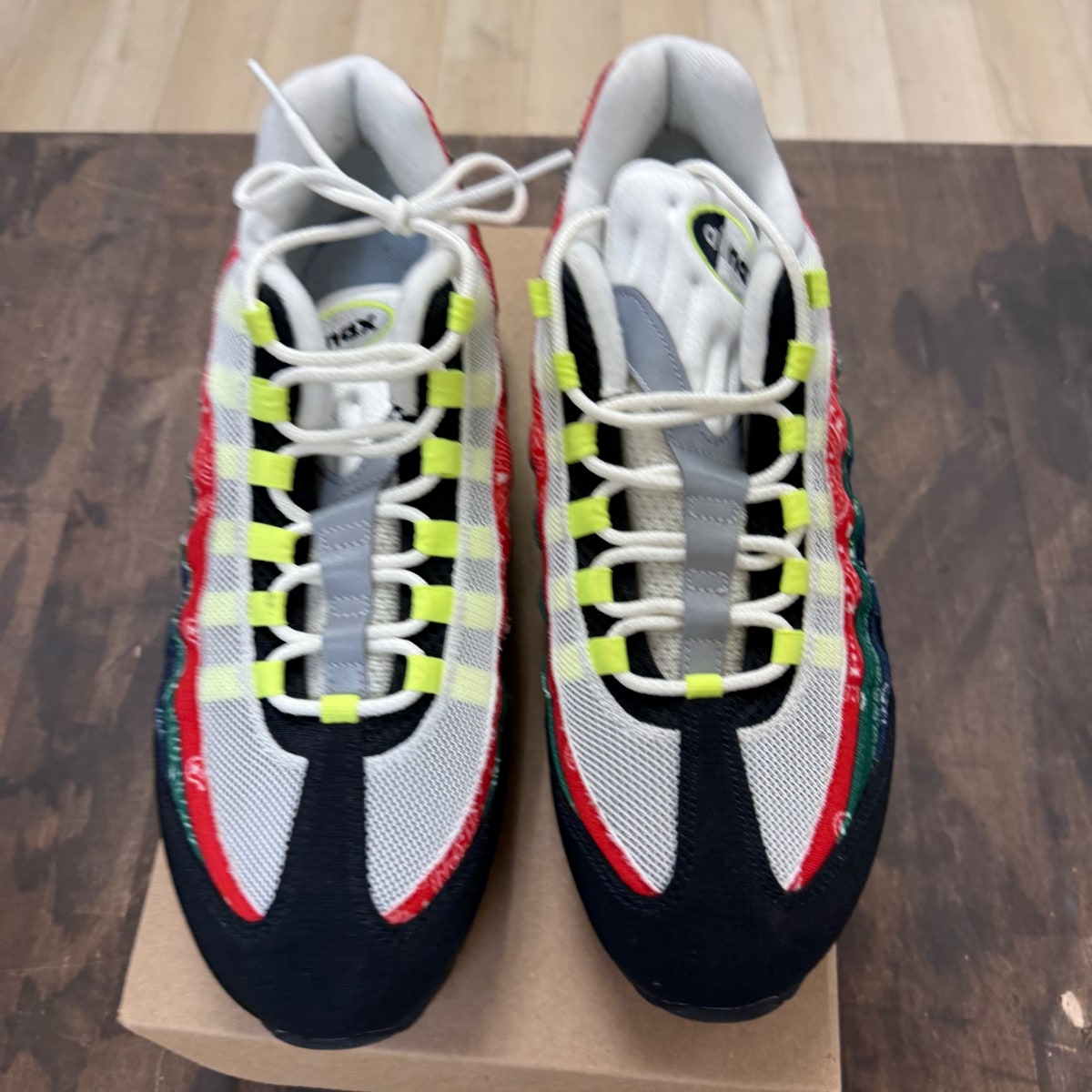 Nike Air Max 95 OG Big Bubble Neon Paisley Bandana Size 12 (Pre-Owned) - Image 2