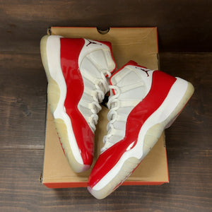 Jordan 11 Retro Cherry (2022) Size 9 (Pre-Owned) - Image 2