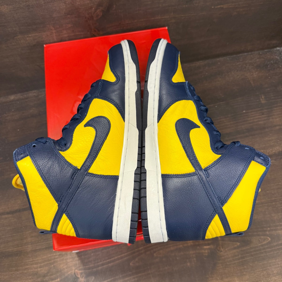 Nike Dunk High Michigan - Image 4