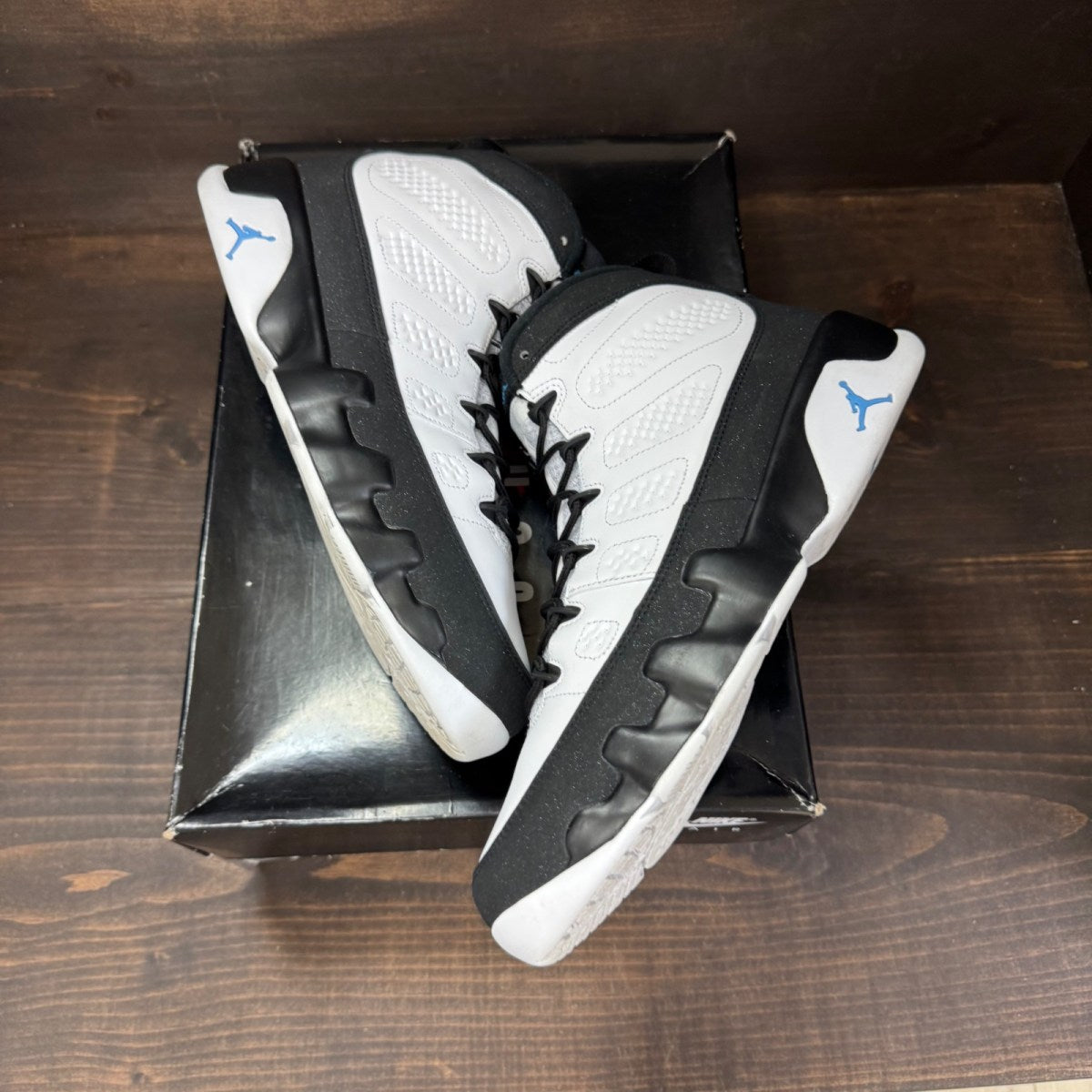 Jordan 9 Retro University Blue - Image 2