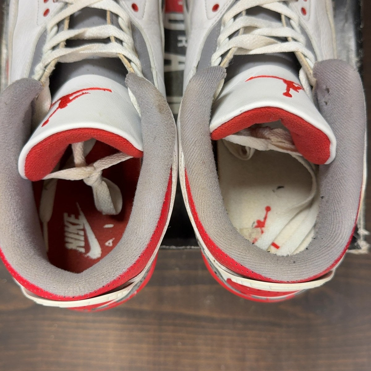 Jordan 3 Retro Fire Red (2022) Size 10 (Pre-Owned) - aux