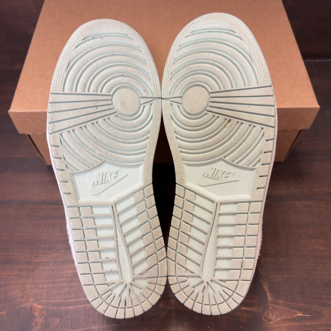 Jordan 1 Low SE Seafoam Size 9.5 (Pre-Owned) - Image 7