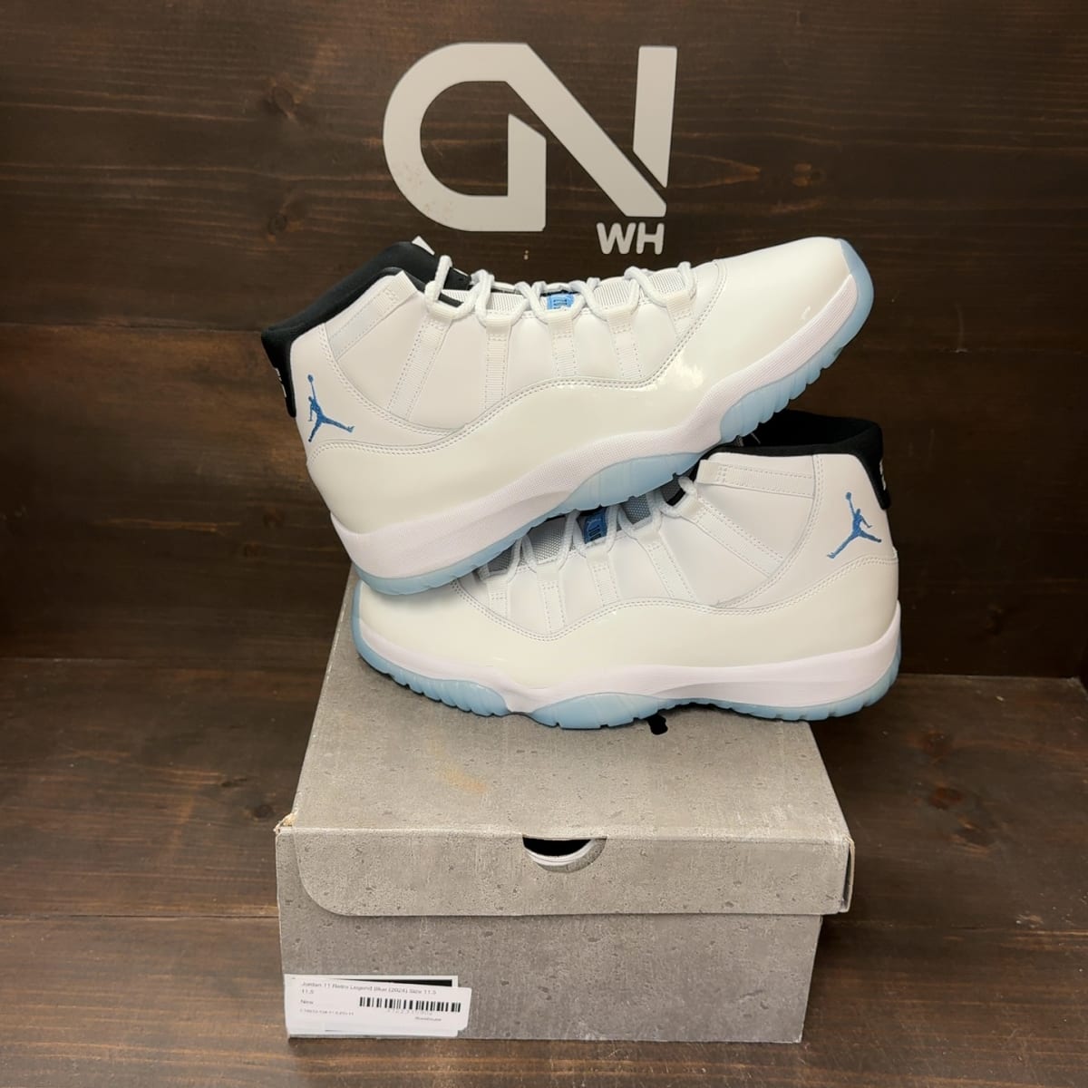 Jordan 11 Retro Legend Blue (2024) Size 11.5 - front