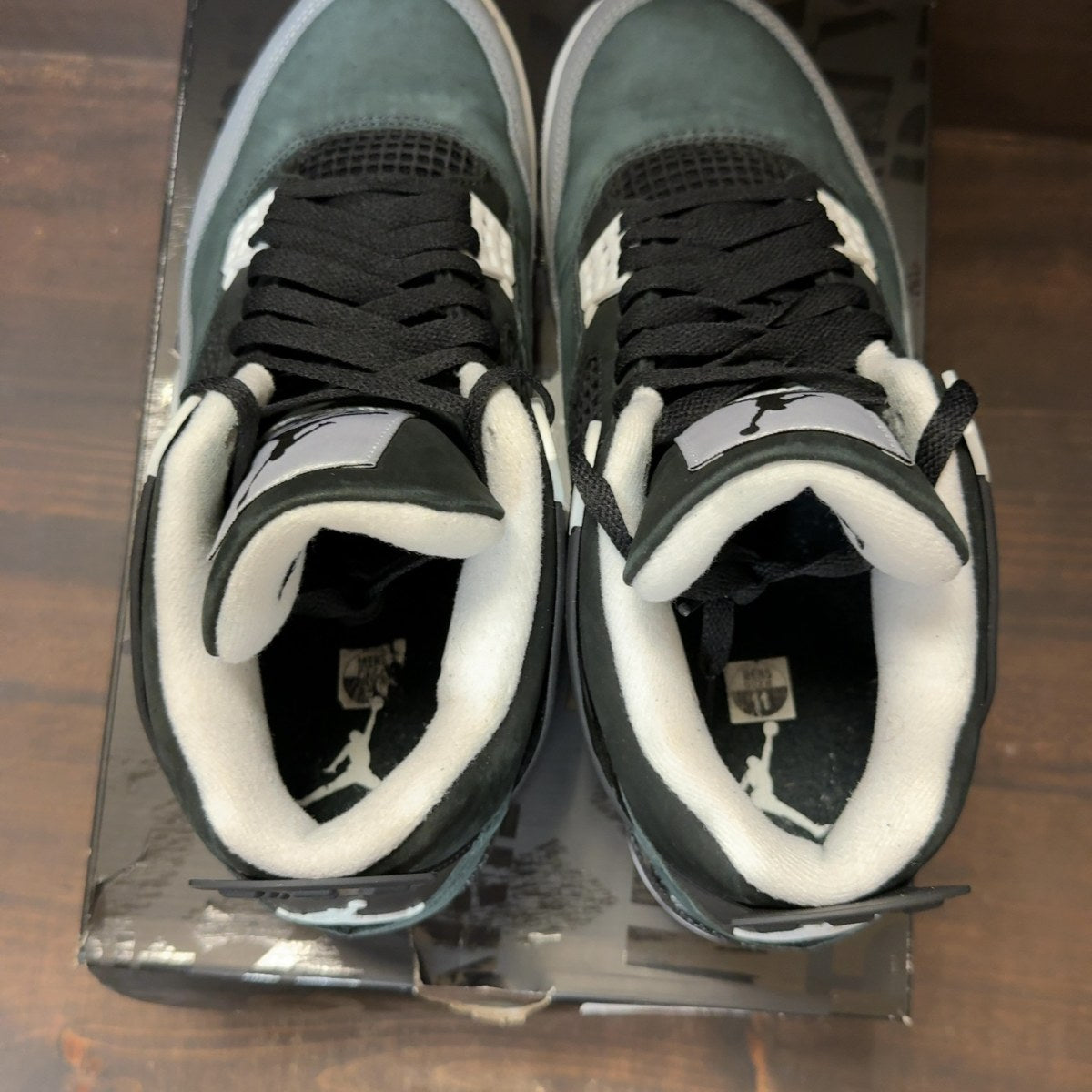 Jordan 4 Retro Fear (2024) - Image 5