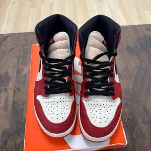 Jordan 1 Retro High OG Chicago Lost and Found (Size 8.5) - Image 2
