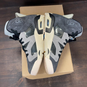 Jordan 6 Retro Tech Chrome (Women's) Size 8.5W (Pre-Owned) - Image 4