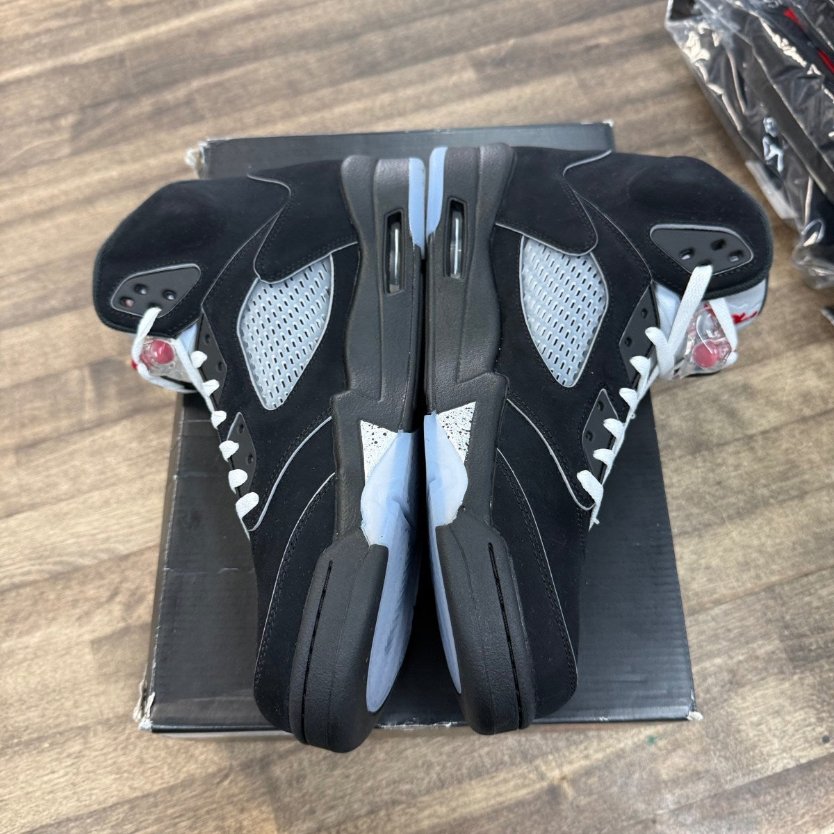 Jordan 5 Retro OG Black Metallic Reimagined - Image 3