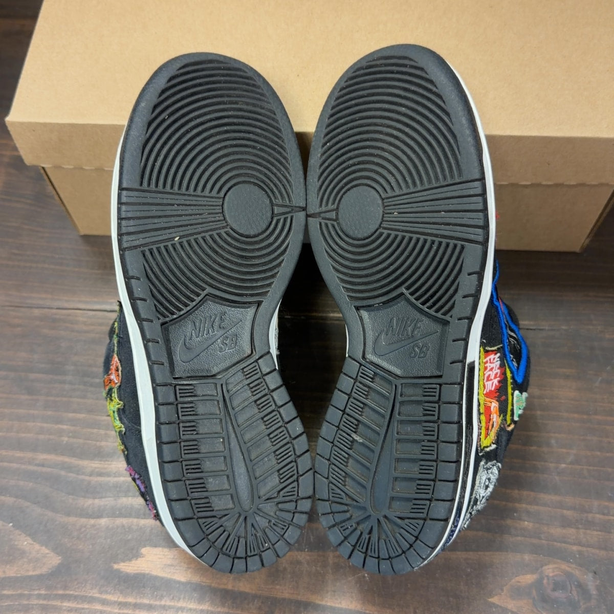 Nike SB Dunk Low Pro QS Neckface Size 5 (Pre-Owned) - Image 7