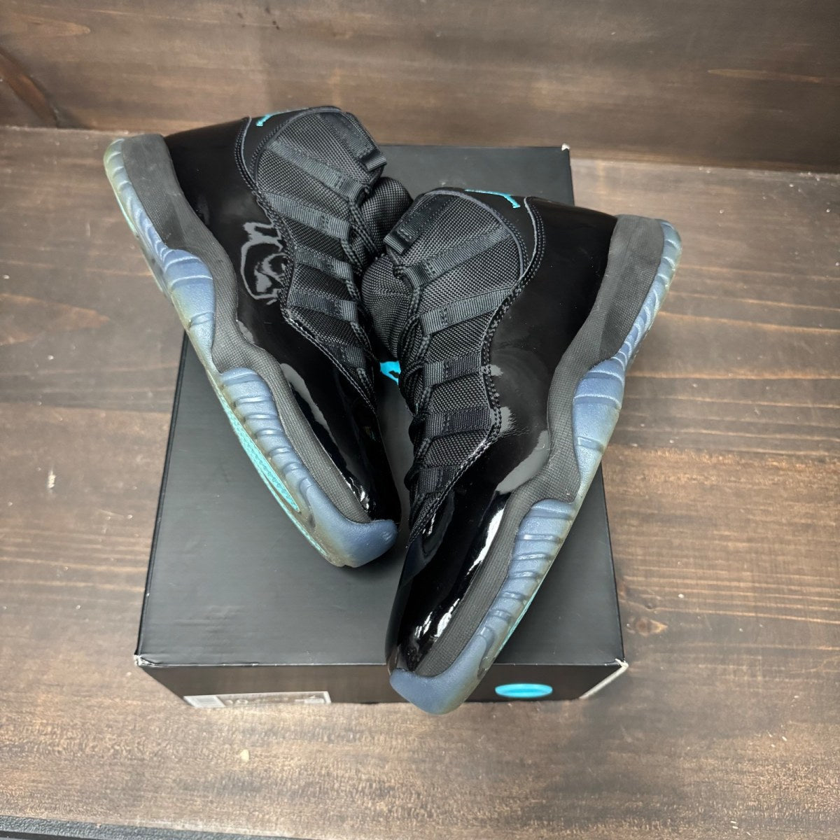 Jordan 11 Retro Gamma Blue (2025) - Image 2