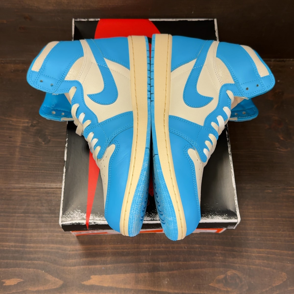 Jordan 1 Retro High OG UNC Reimagined - Image 4