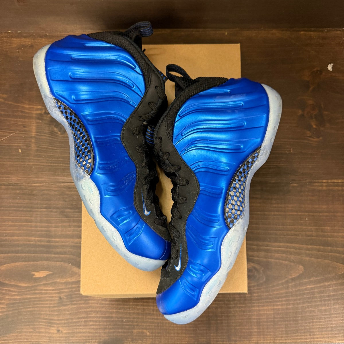 Nike Air Foamposite One International Blue Size 11 (Pre-Owned) - Image 2