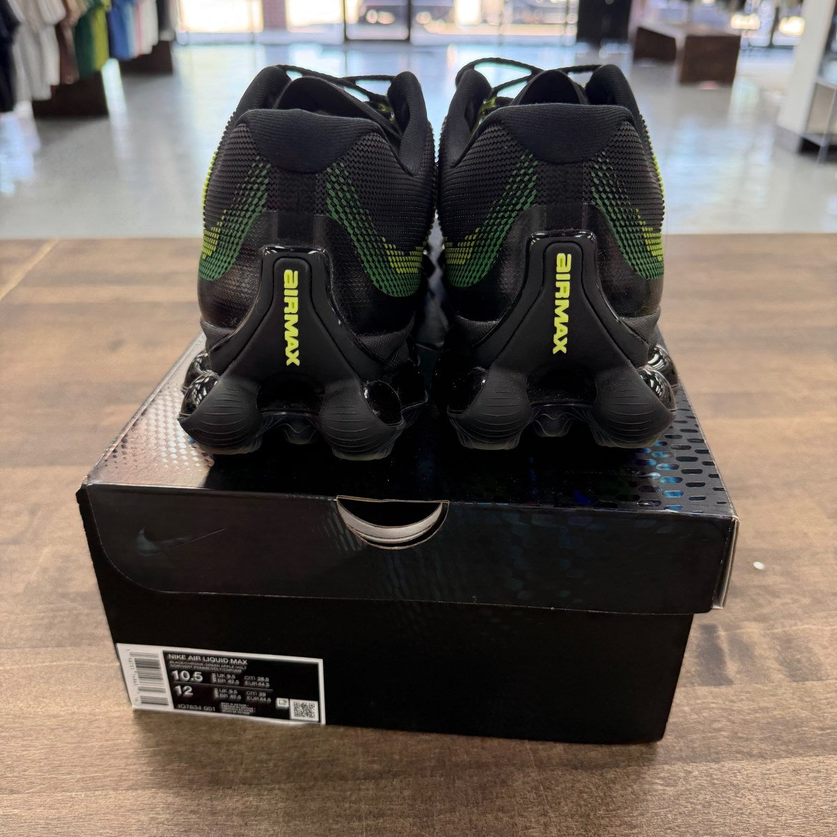 Nike Air Liquid Max Black Green Apple - Image 3