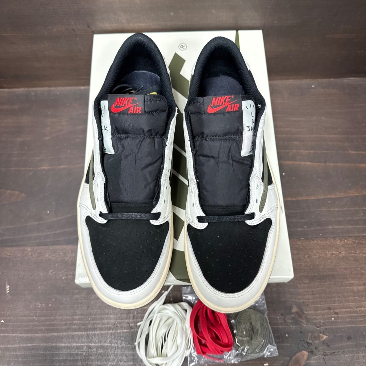 Jordan 1 Retro Low OG SP Travis Scott Olive (Women's) Size 11.5W (Pre-Owned) - back