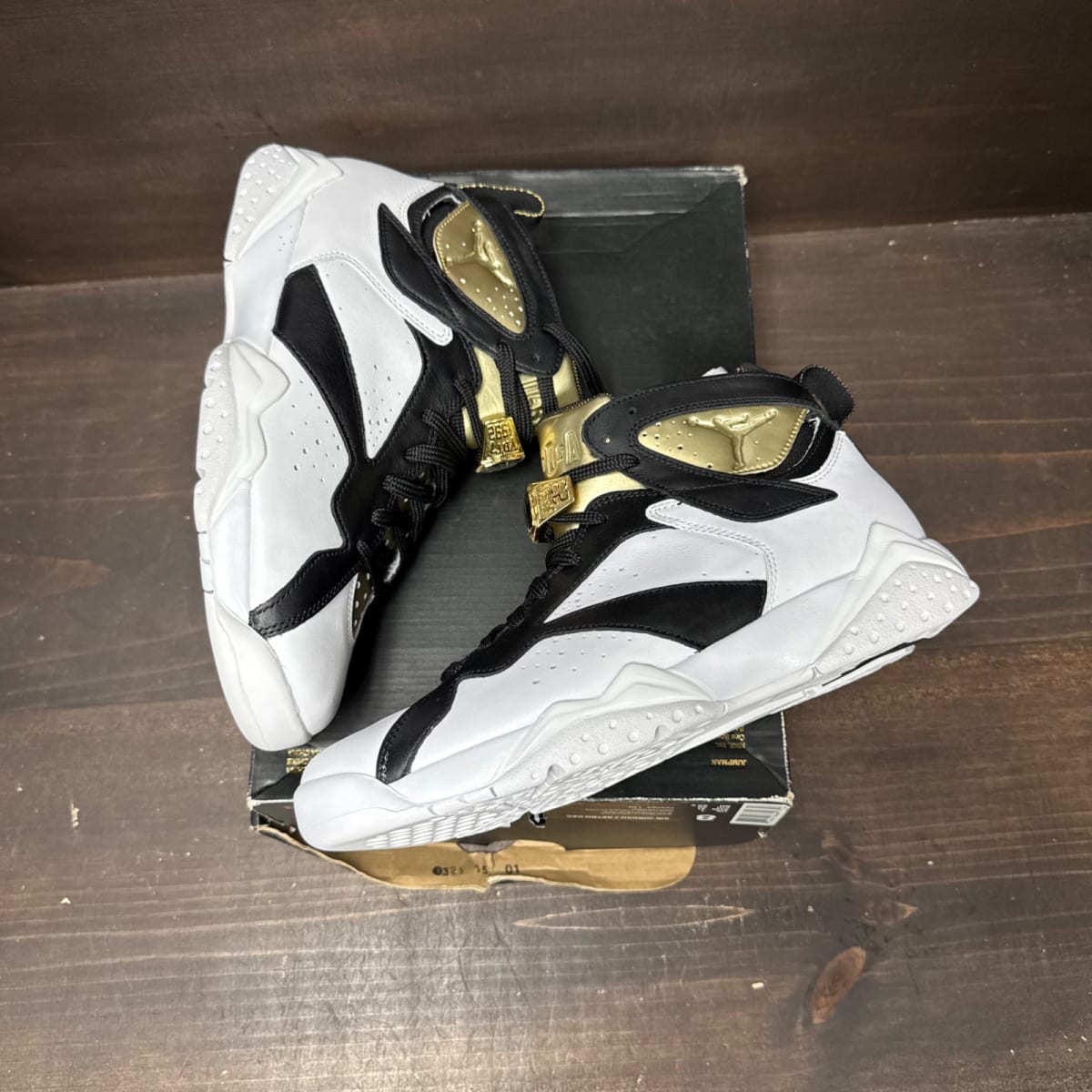 Jordan 7 Retro Championship Pack Champagne Size 8 - tag