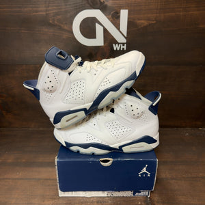 Jordan 6 Retro Midnight Navy (2022) - Image 1