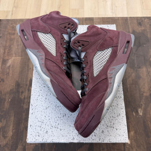 Jordan 5 Retro Burgundy (2023) - Image 1