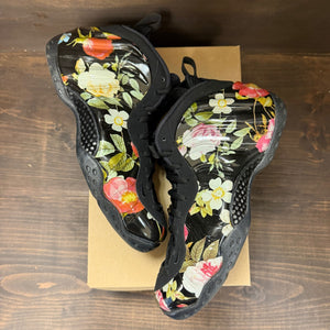 Nike Air Foamposite One Floral Size 11 (Pre-Owned) - Image 2