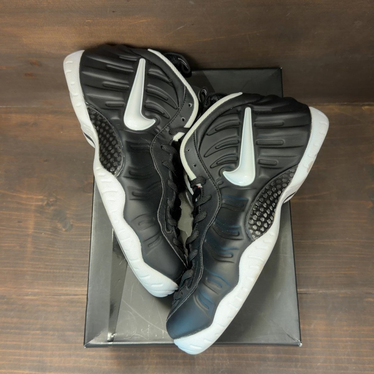 Nike Air Foamposite Pro Dr. Doom (2016) - Image 2