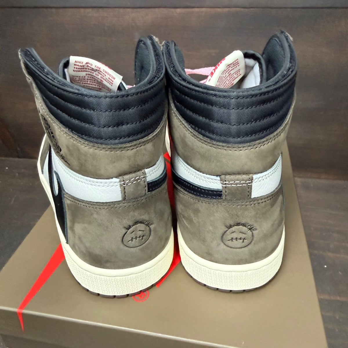 Jordan 1 Retro High OG SP Travis Scott Mocha - Image 5
