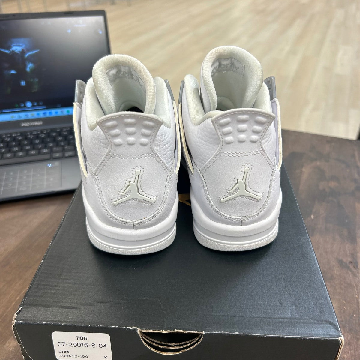 Jordan 4 Retro Pure Money (2017) (GS) - Image 4