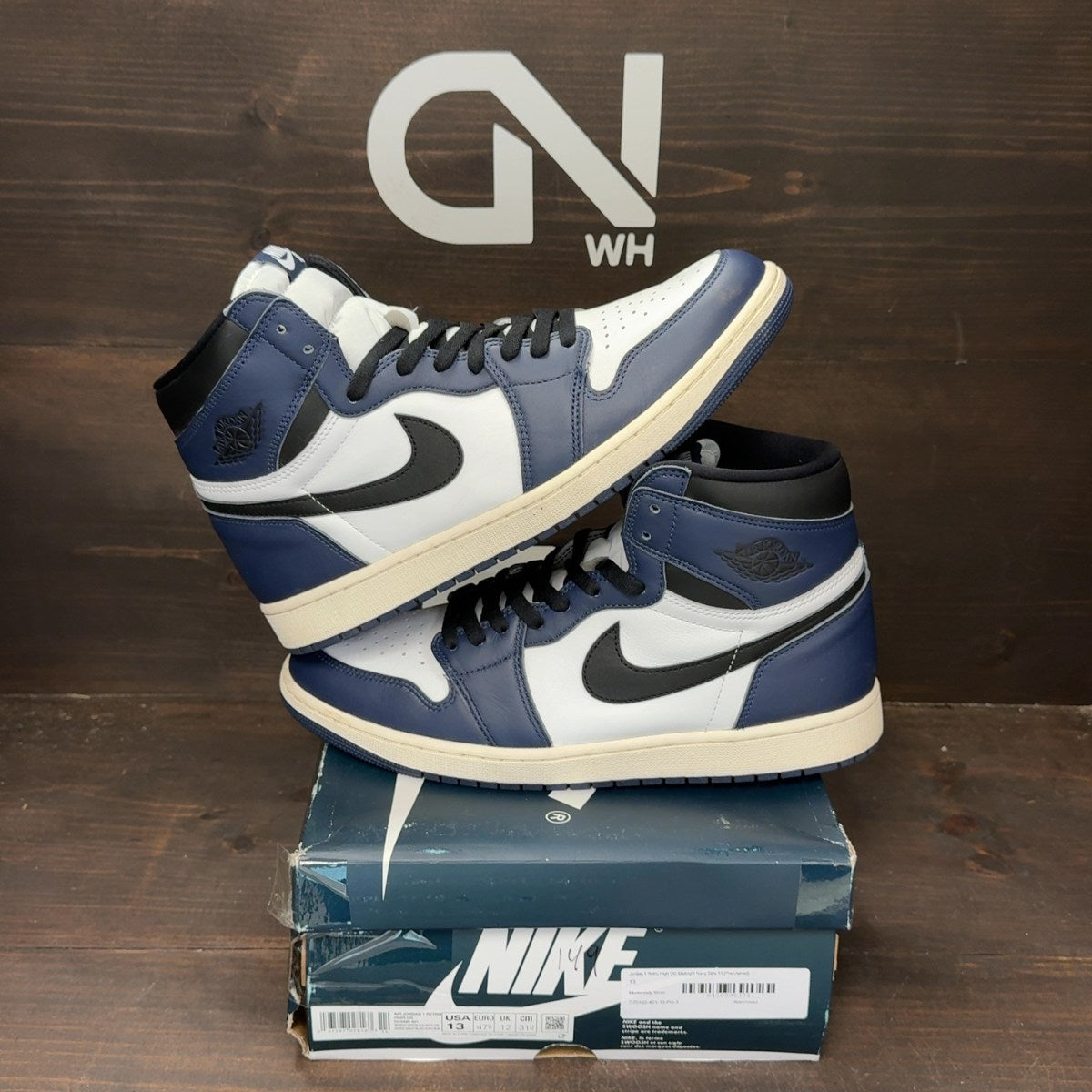 Jordan 1 Retro High OG Midnight Navy - Image 1