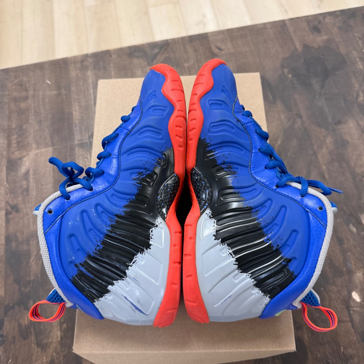 Nike Air Foamposite Pro NERF (GS) Size 7Y (Pre-Owned) - Image 4