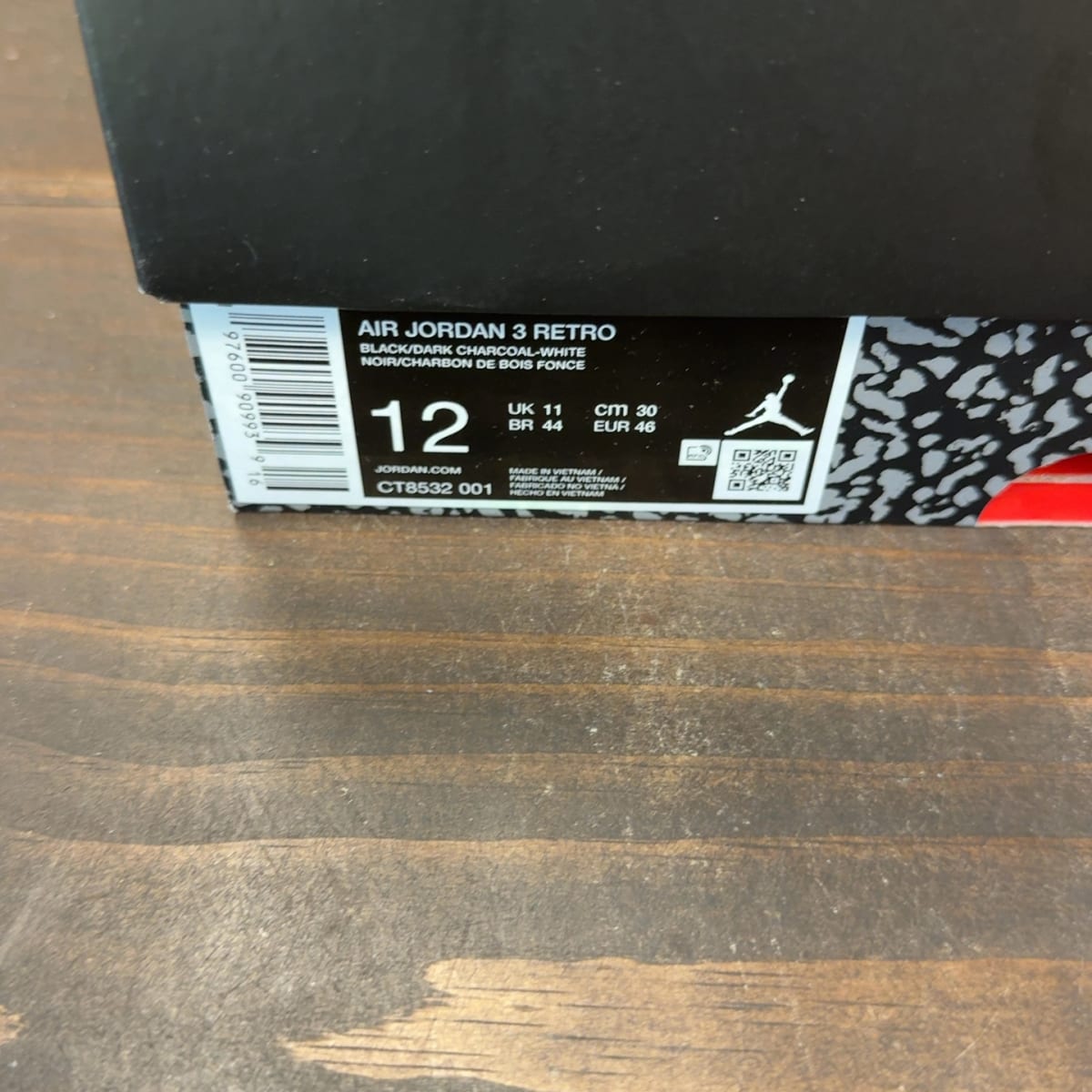 Jordan 3 Retro Black Cat (2025) Size 12 (Pre-Owned) - aux