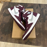 Jordan 1 Retro High OG Bordeaux Size 11 (Pre-Owned) - Image 1