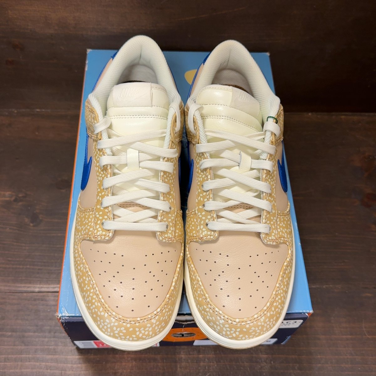 Nike Dunk Low Montreal Bagel Sesame Size 10.5 (Pre-Owned) - tag